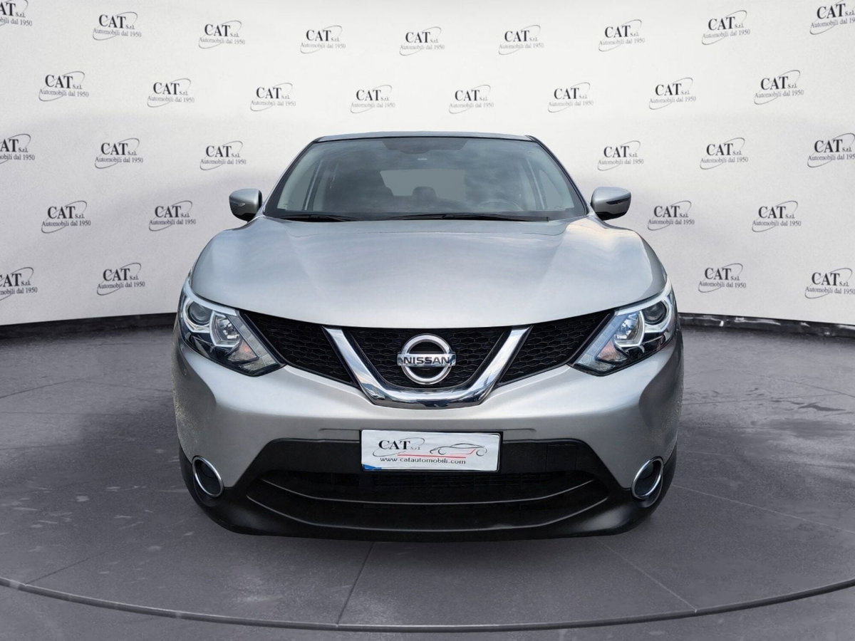 Nissan Qashqai 1.5 dCi Acenta (2)