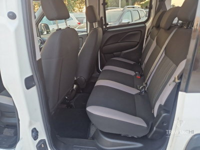 Fiat Doblò 1.6 MJT 16V 105CV Lounge (11)