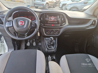 Fiat Doblò 1.6 MJT 16V 105CV Lounge (12)