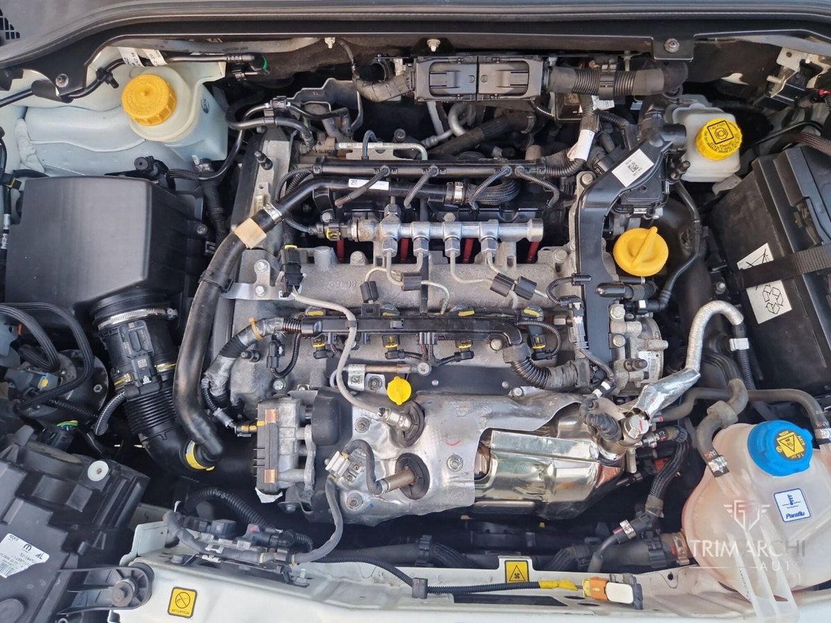 Fiat Doblò 1.6 MJT 16V 105CV Lounge (18)