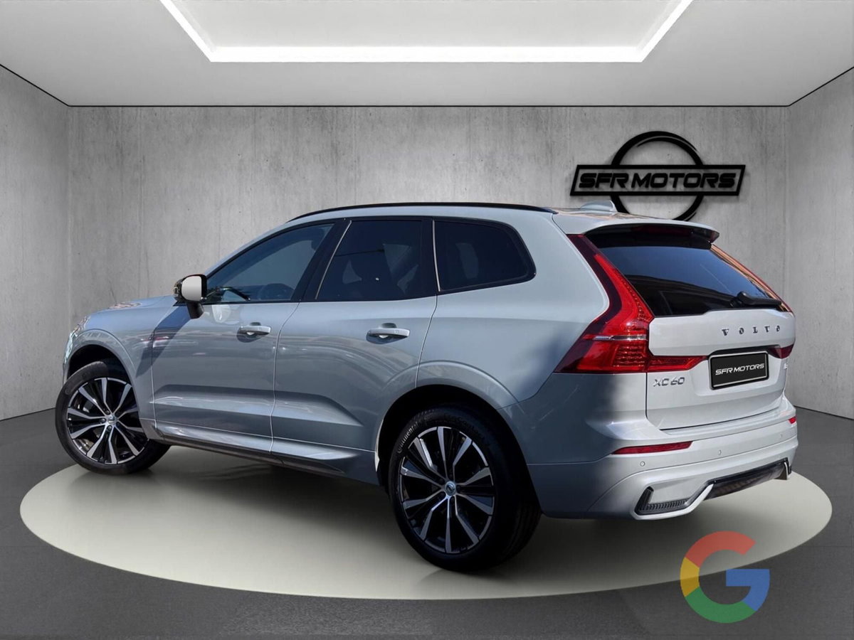 Volvo XC60 B4 automatico Plus Dark (6)