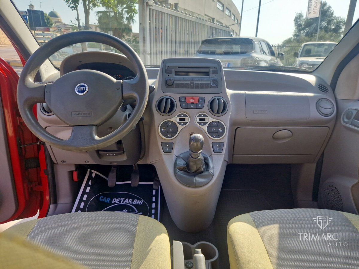 Fiat Panda 1.2 Emotion (9)