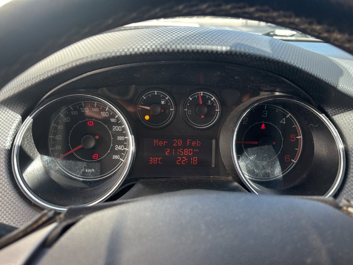 Fiat Bravo 1.6 MJT 120 CV DPF Emotion (10)