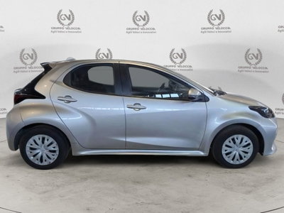 Toyota Yaris 1.5 Hybrid 5 porte Energy (6)