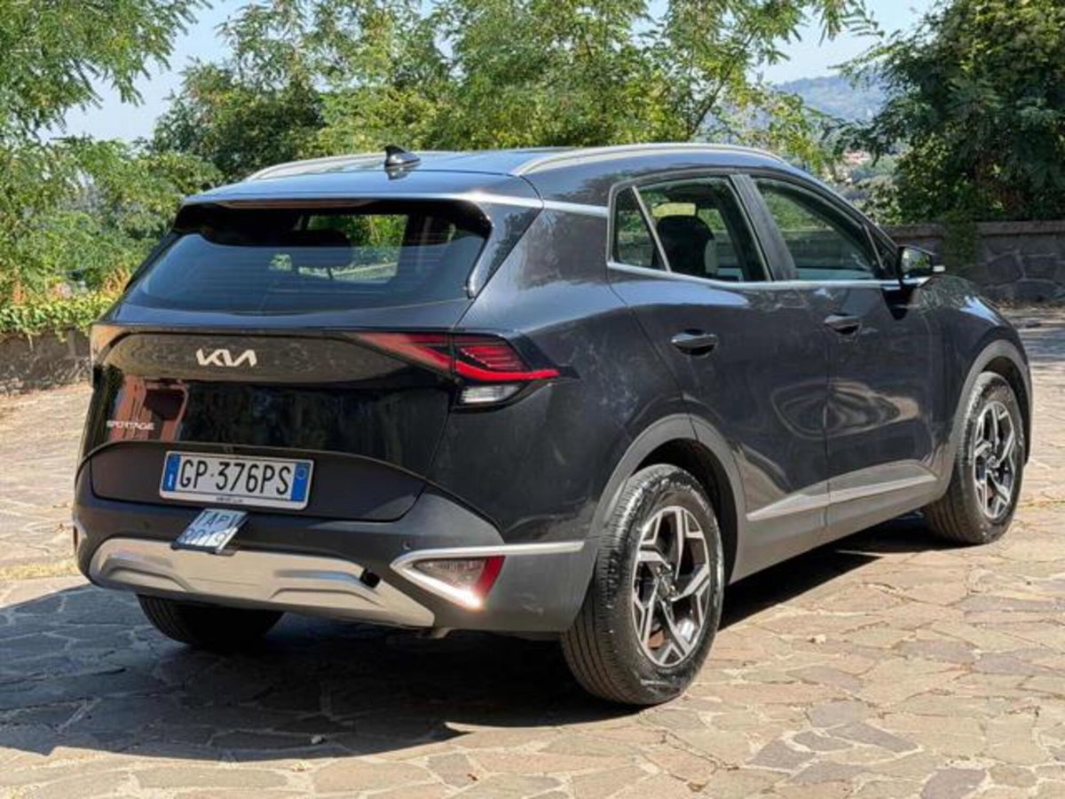 Kia Sportage 1.6 crdi mhev Style dct (6)