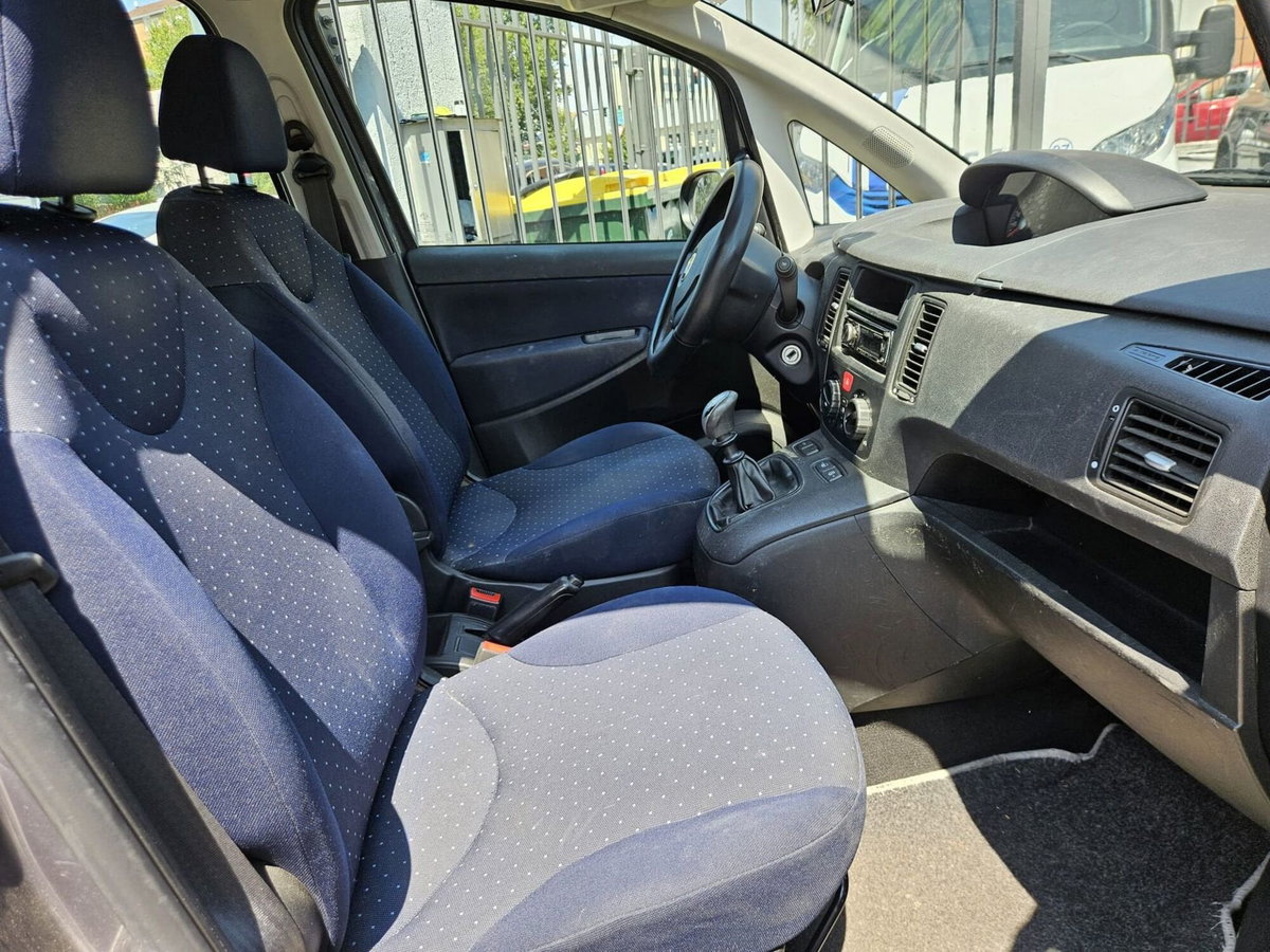 Fiat Idea 1.4 Active GPL (10)