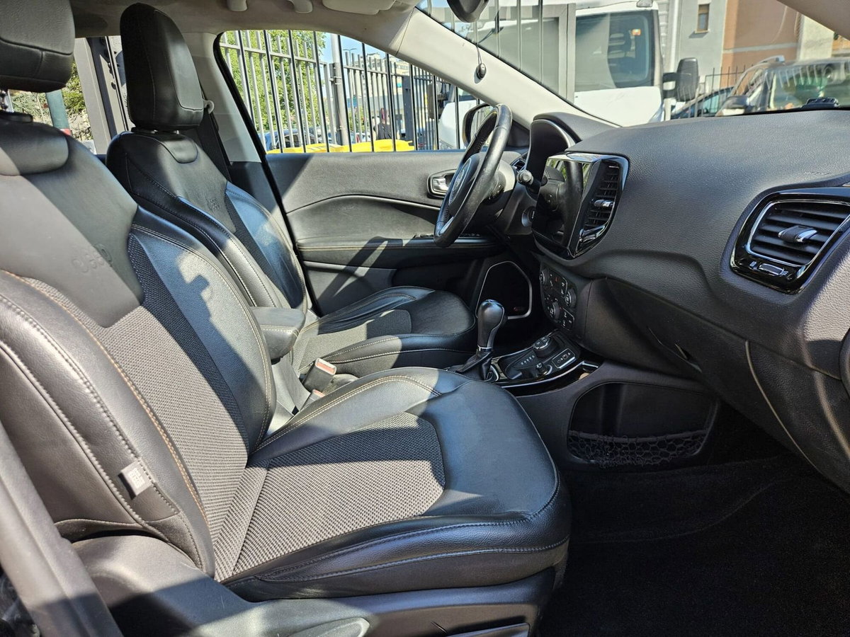 Jeep Compass 2.0 Multijet II aut. 4WD Limited (10)