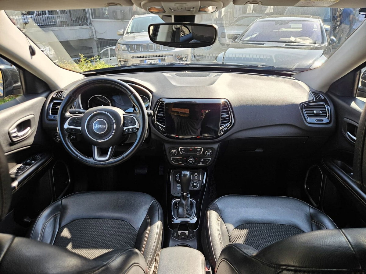 Jeep Compass 2.0 Multijet II aut. 4WD Limited (9)