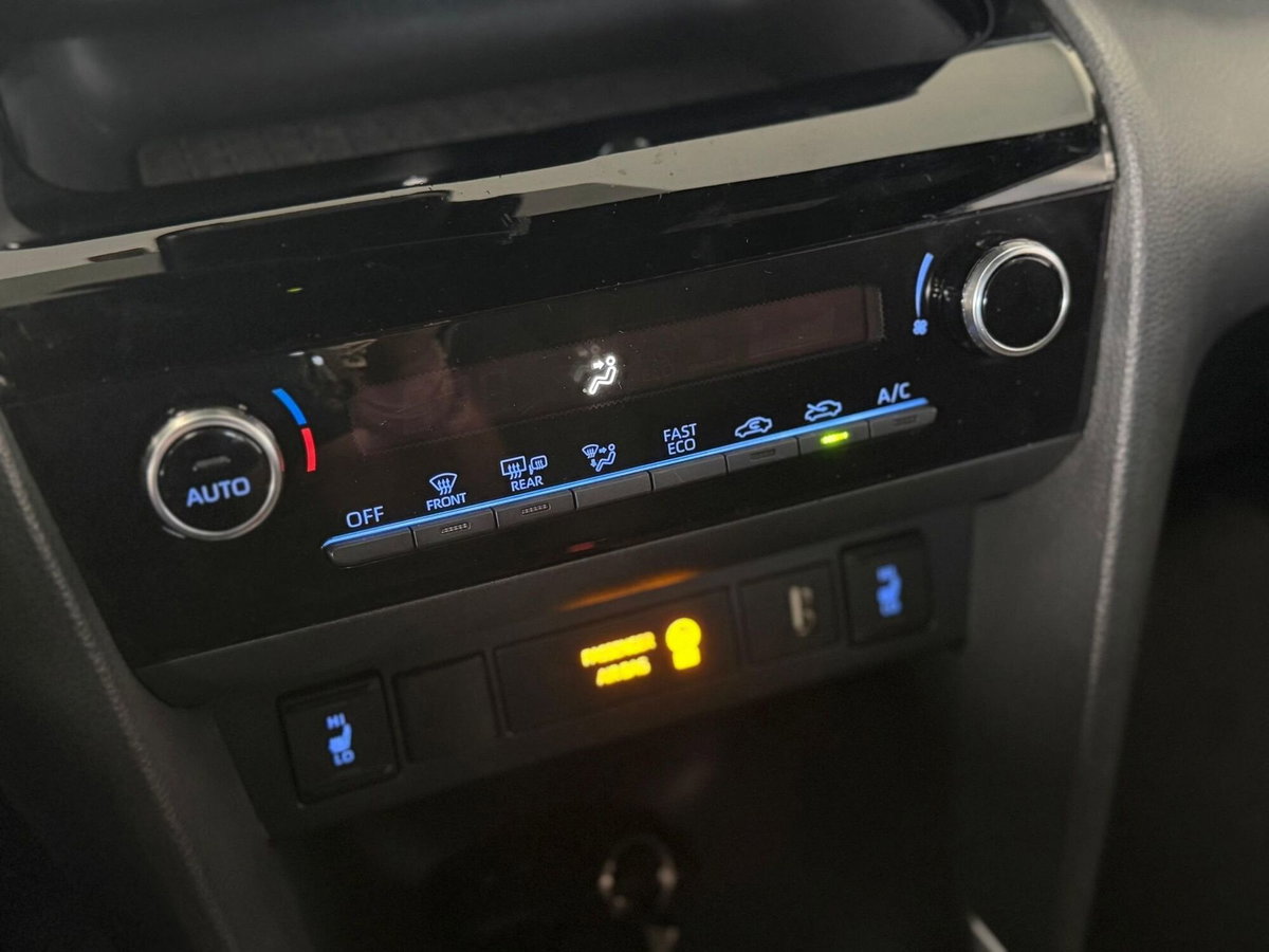 Toyota Yaris Cross 1.5 Hybrid 5p. E-CVT Trend (14)
