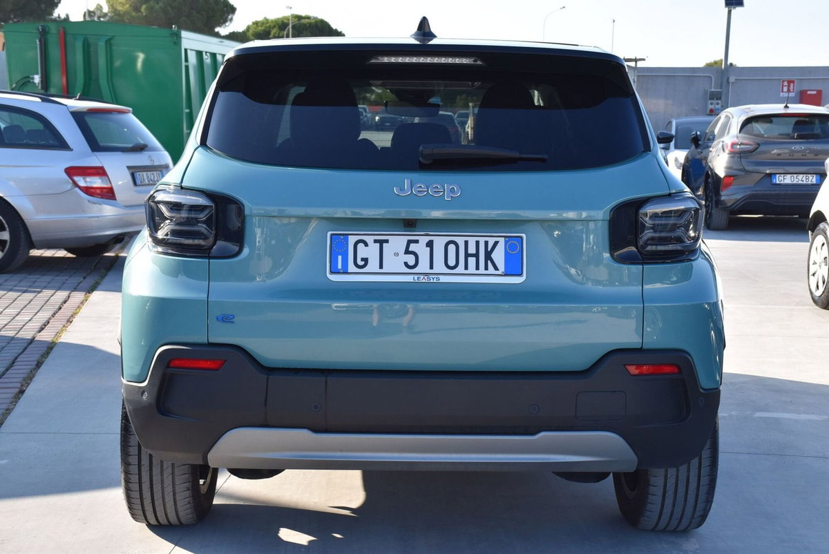 Jeep Avenger full-electric Summit fwd 156cv auto (4)