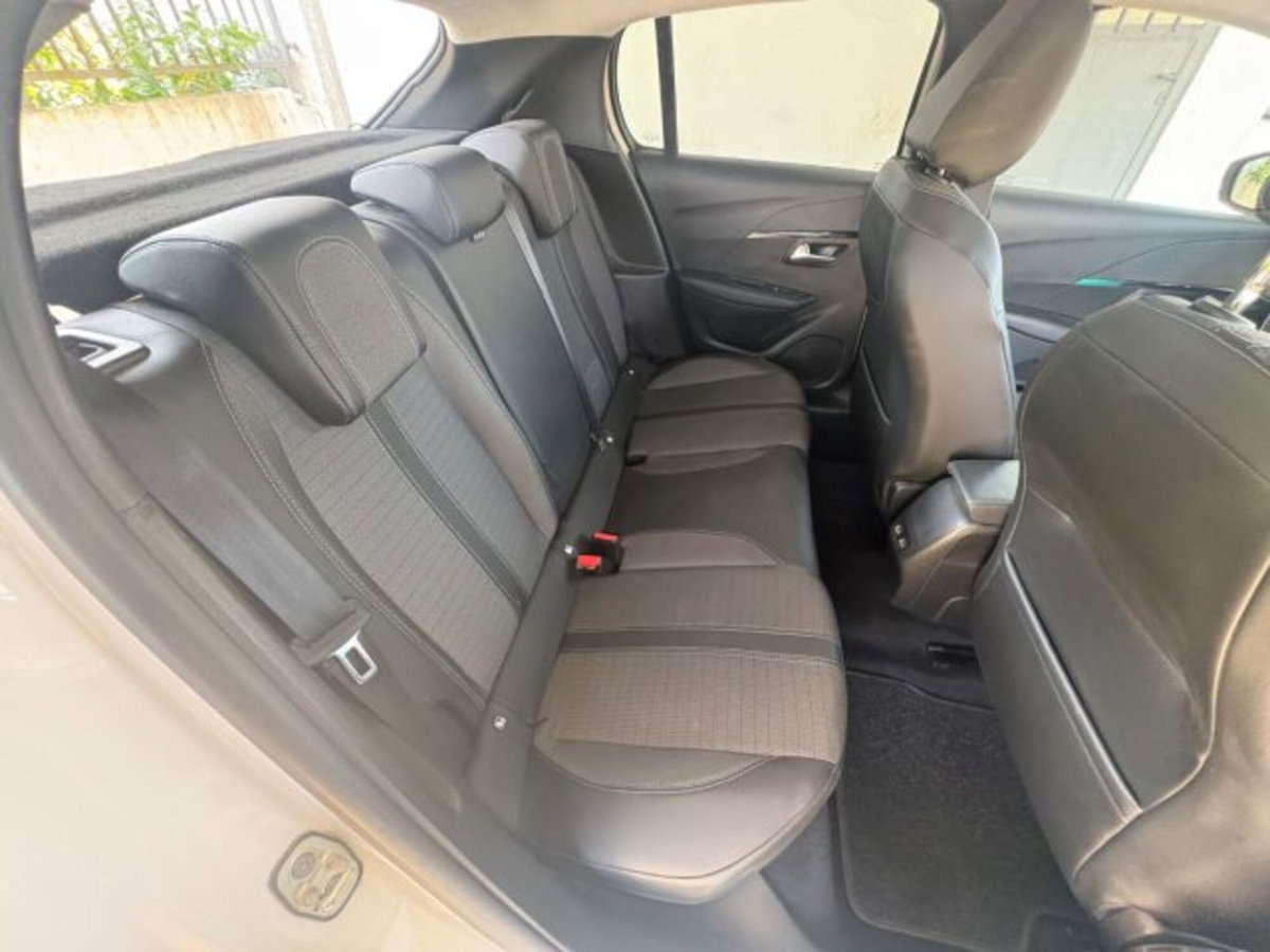 Peugeot 208 1.2 puretech Active s&s 100cv (10)