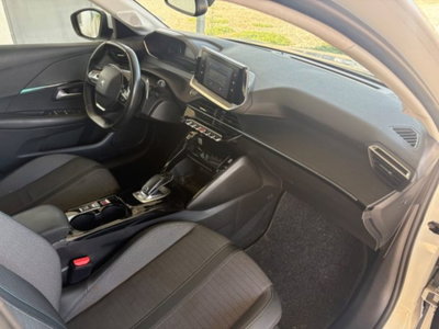 Peugeot 208 1.2 puretech Active s&s 100cv (8)