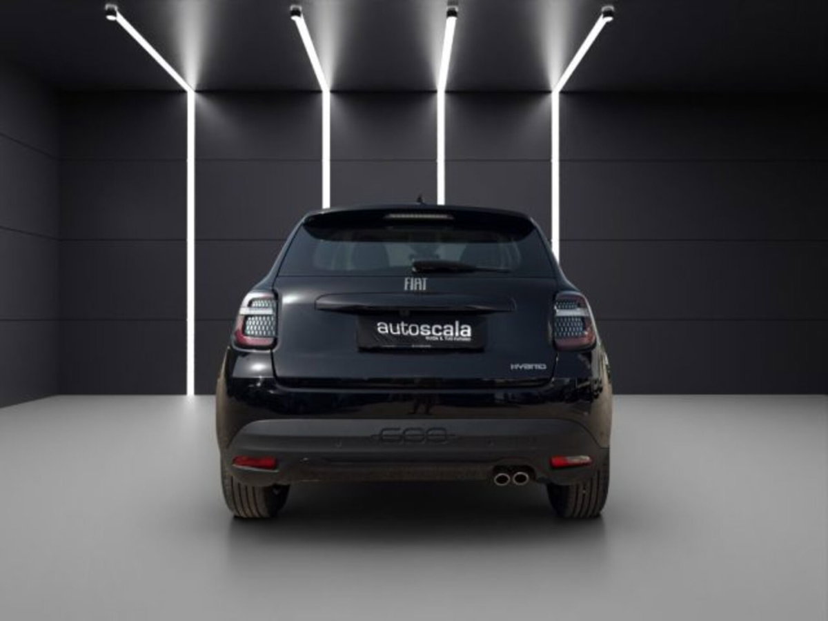 Fiat 600 1.2 hybrid Icon 145cv auto (4)