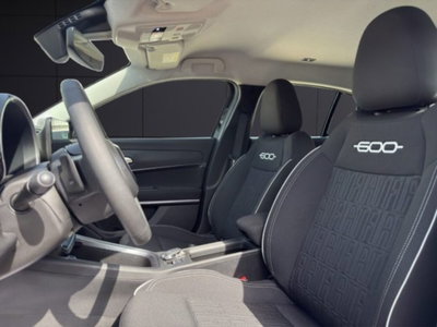 Fiat 600 1.2 hybrid Icon 145cv auto (9)