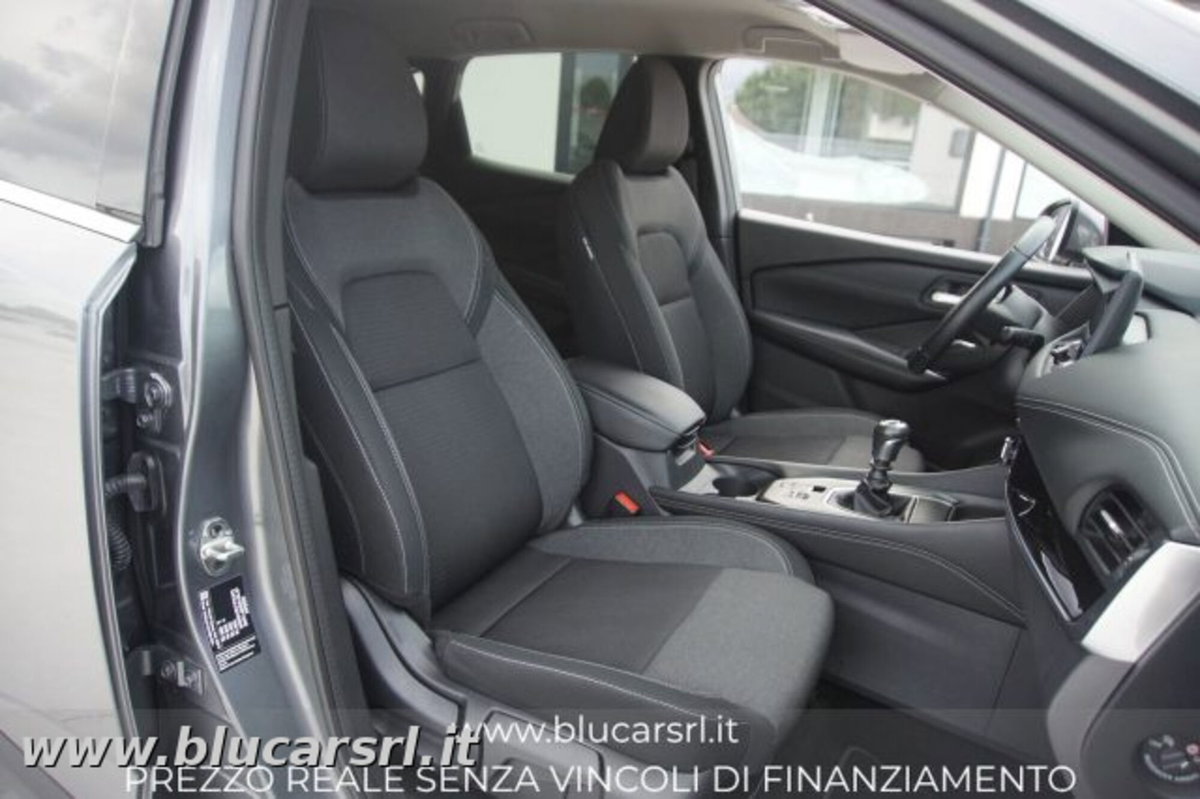Nissan Qashqai 1.3 mhev N-Connecta 2wd 140cv (11)