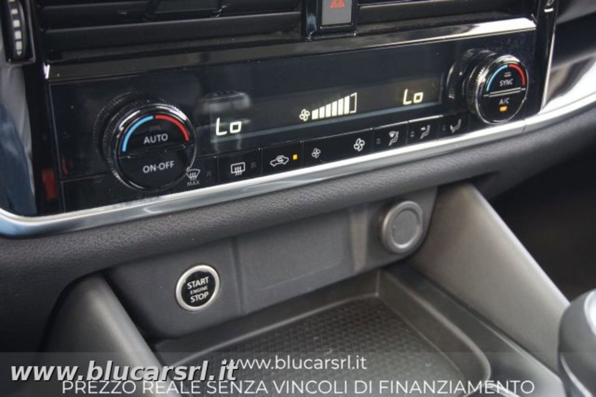Nissan Qashqai 1.3 mhev N-Connecta 2wd 140cv (18)
