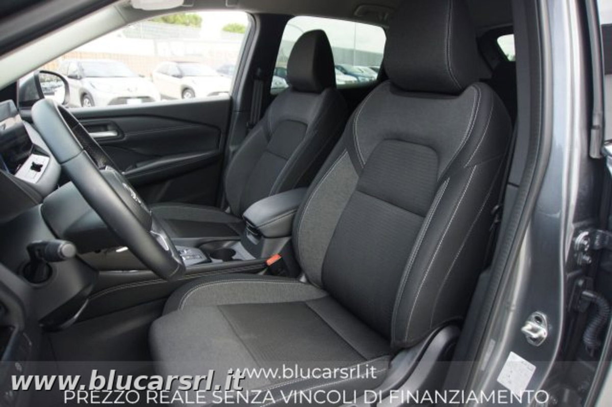 Nissan Qashqai 1.3 mhev N-Connecta 2wd 140cv (5)