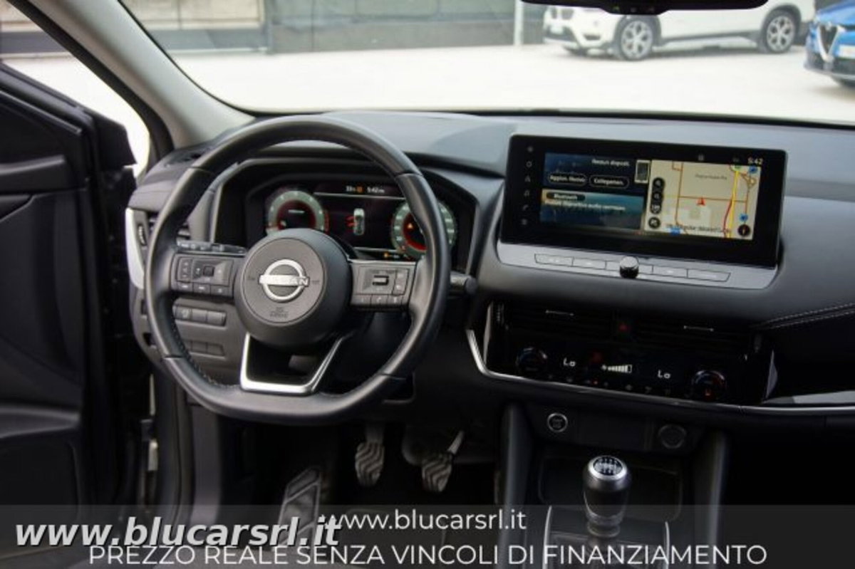 Nissan Qashqai 1.3 mhev N-Connecta 2wd 140cv (7)