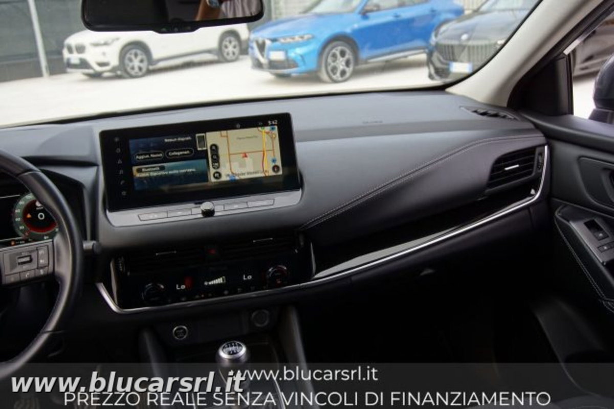 Nissan Qashqai 1.3 mhev N-Connecta 2wd 140cv (9)