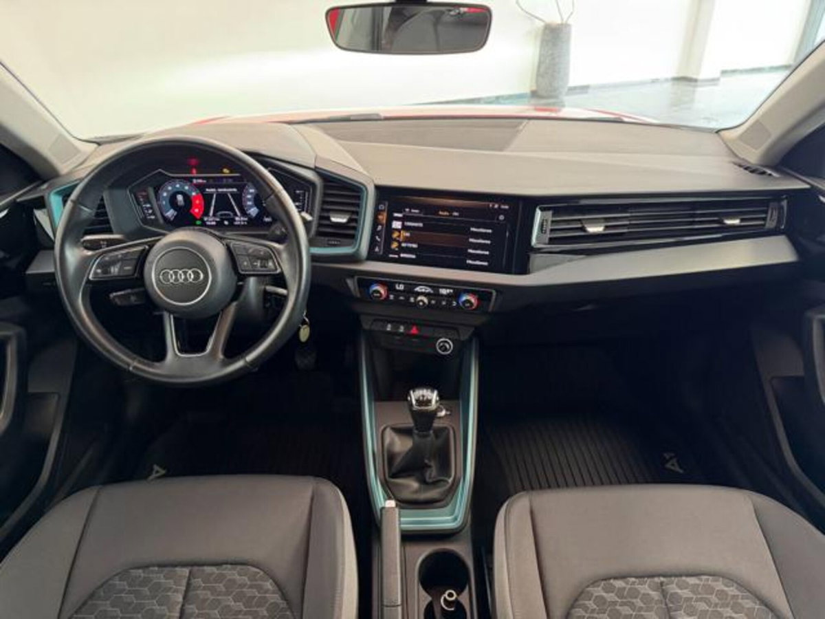 Audi A1 Sportback 30 TFSI S line edition (13)