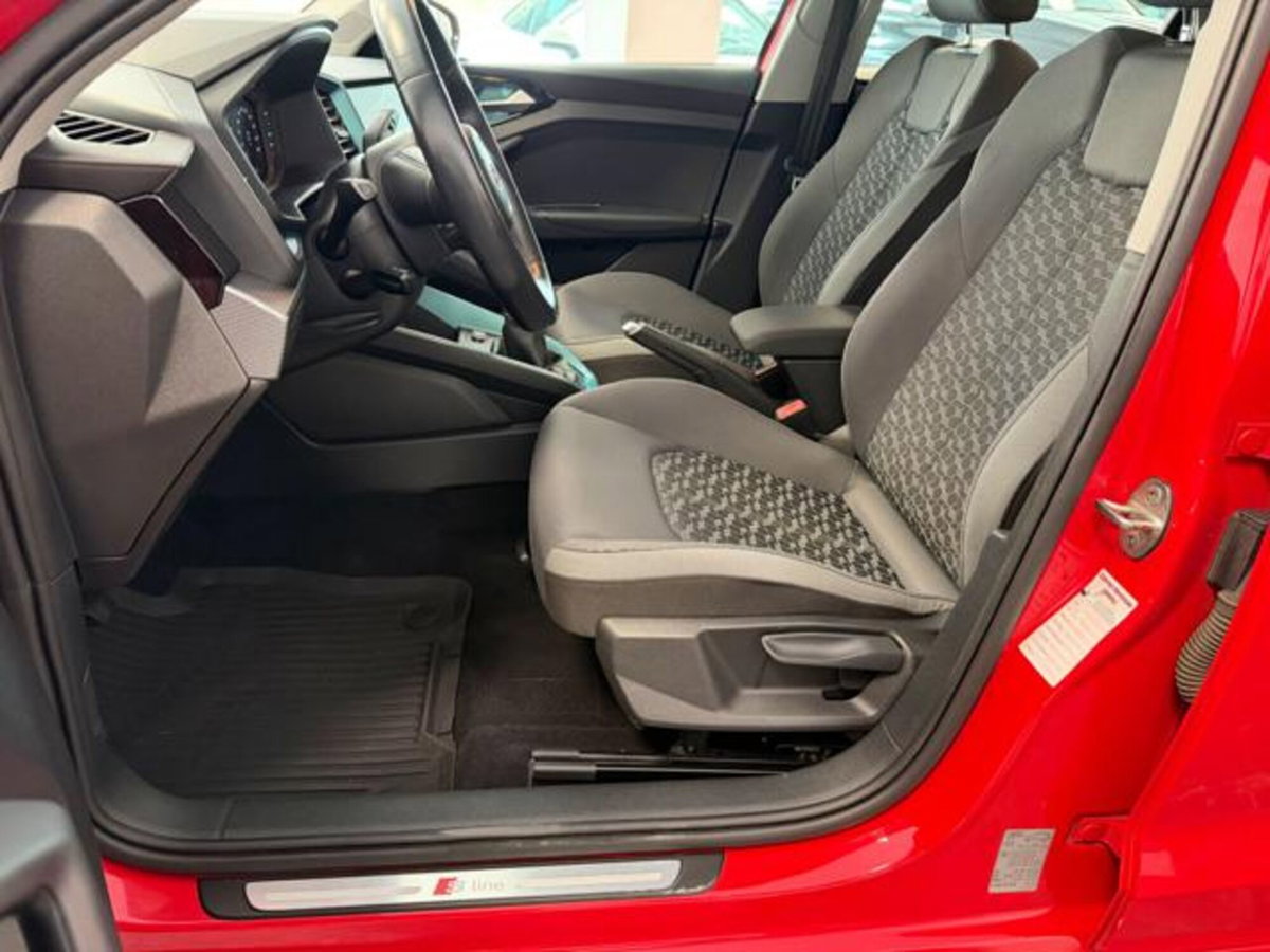 Audi A1 Sportback 30 TFSI S line edition (3)