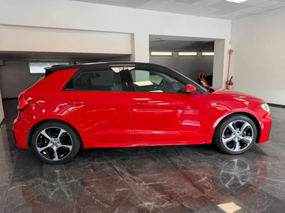 Audi A1 Sportback 30 TFSI S line edition (8)