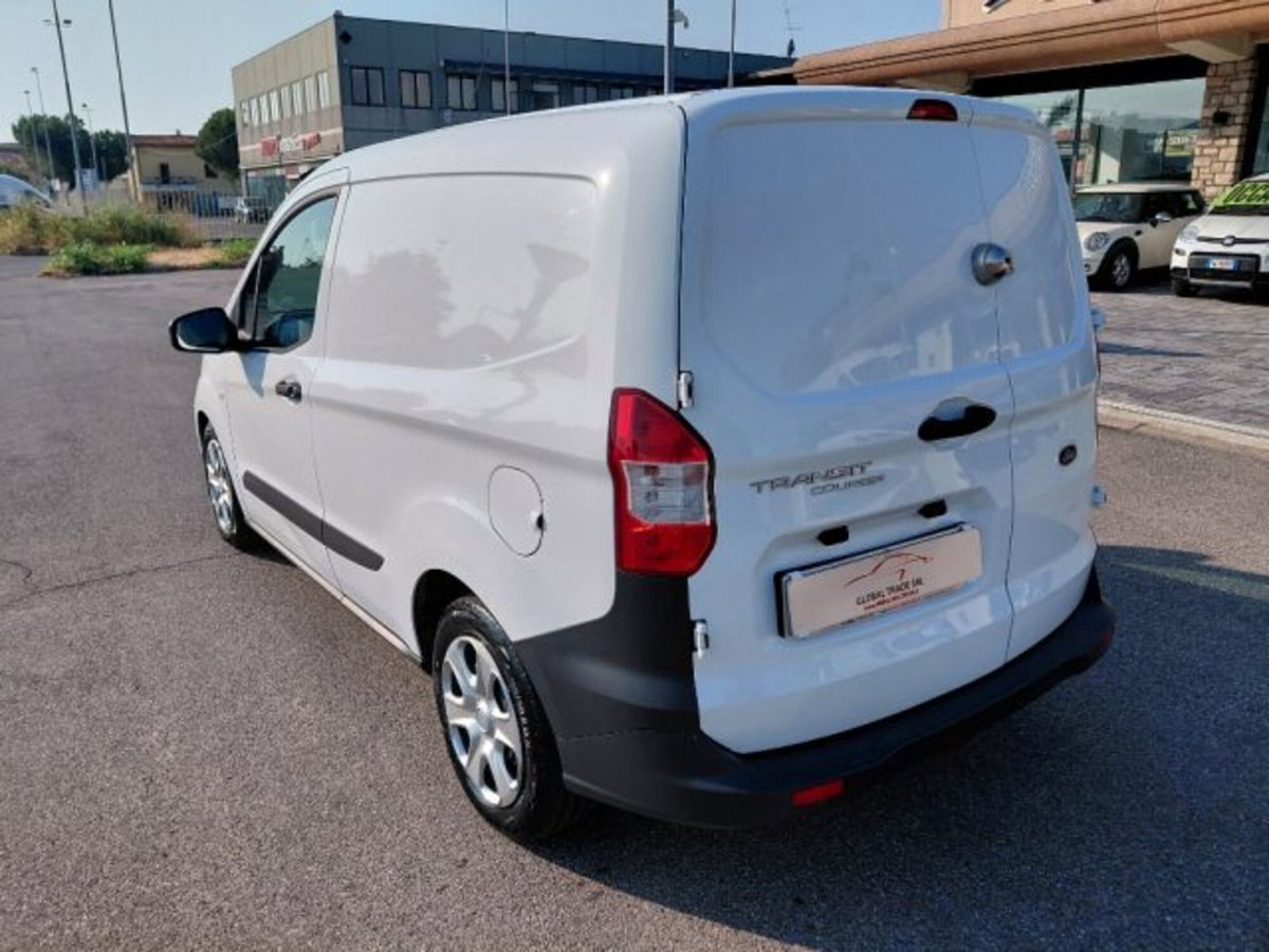 Ford Transit Courier 1.5 TDCi 100CV  Trend (7)