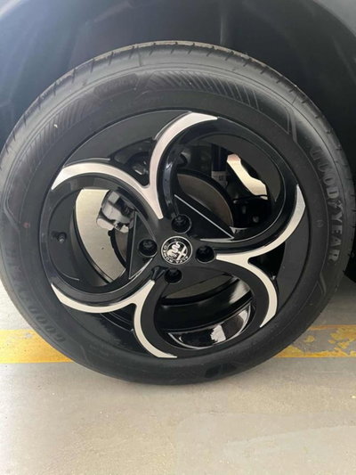 Alfa Romeo Junior 1.2 ibrida Speciale 145cv edct6 (12)