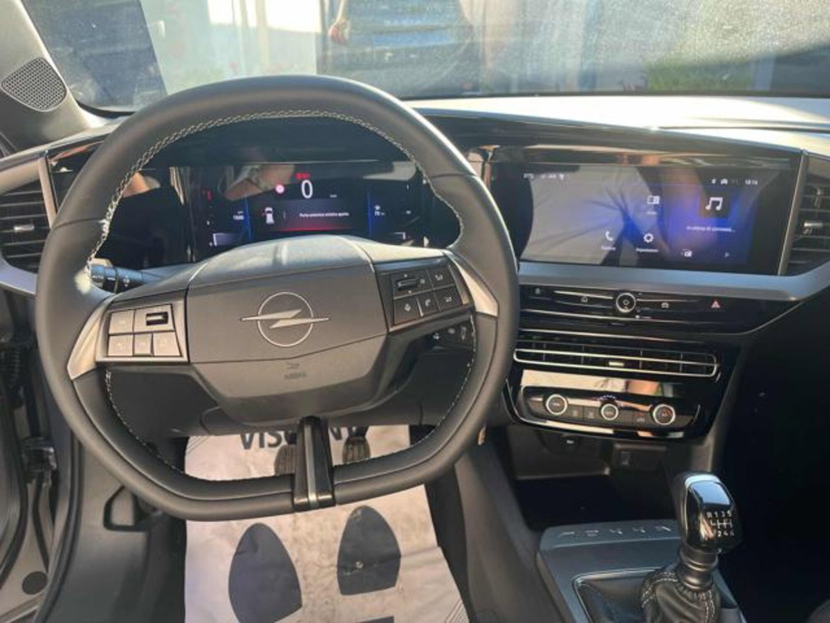Opel Mokka 1.2 Edition s&s 136cv (3)