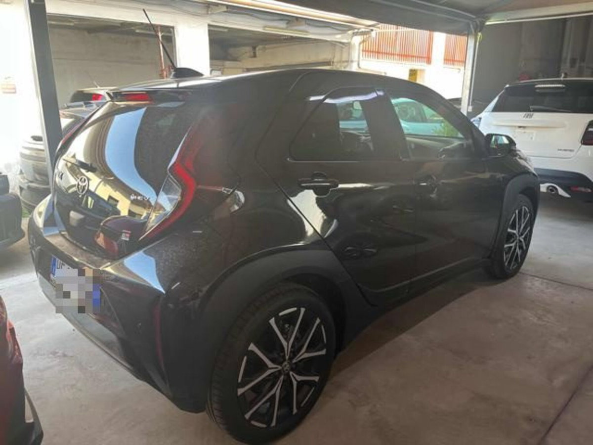 Toyota Aygo X 1.5 hybrid GR Sport e-cvt (3)