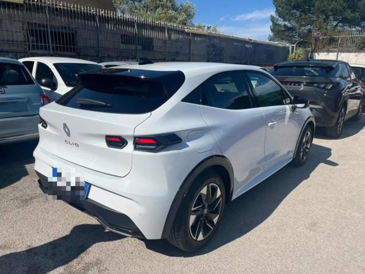 Renault Clio 1.2 eco-g Techno 120cv edc (3)