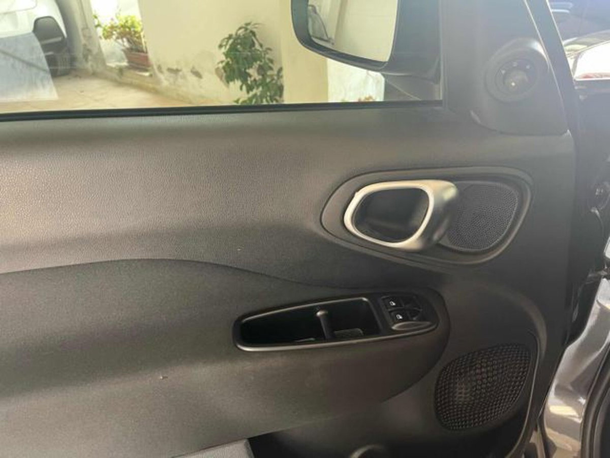 Fiat 500L 1.3 Multijet 95 CV Business (7)