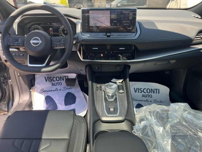 Nissan Qashqai 1.3 mhev Tekna 4wd 158cv xtronic (9)