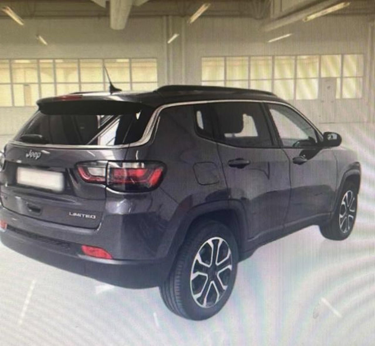 Jeep Compass 1.3 T4 190CV PHEV AT6 4xe Limited (2)