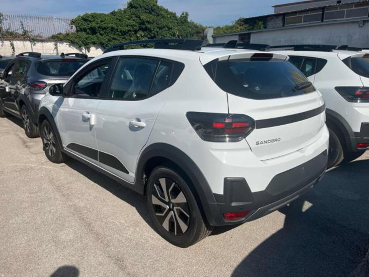 Dacia Sandero Stepway 1.2 Eco-G Expression 120cv auto (2)