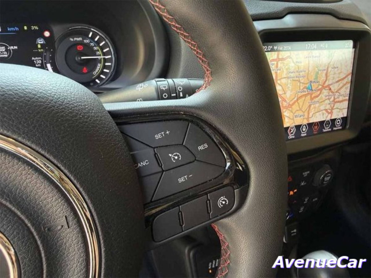 Jeep Renegade 1.3 T4 240CV PHEV 4xe AT6 Trailhawk (13)