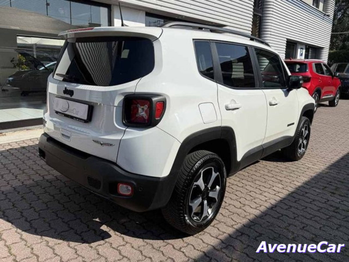 Jeep Renegade 1.3 T4 240CV PHEV 4xe AT6 Trailhawk (5)