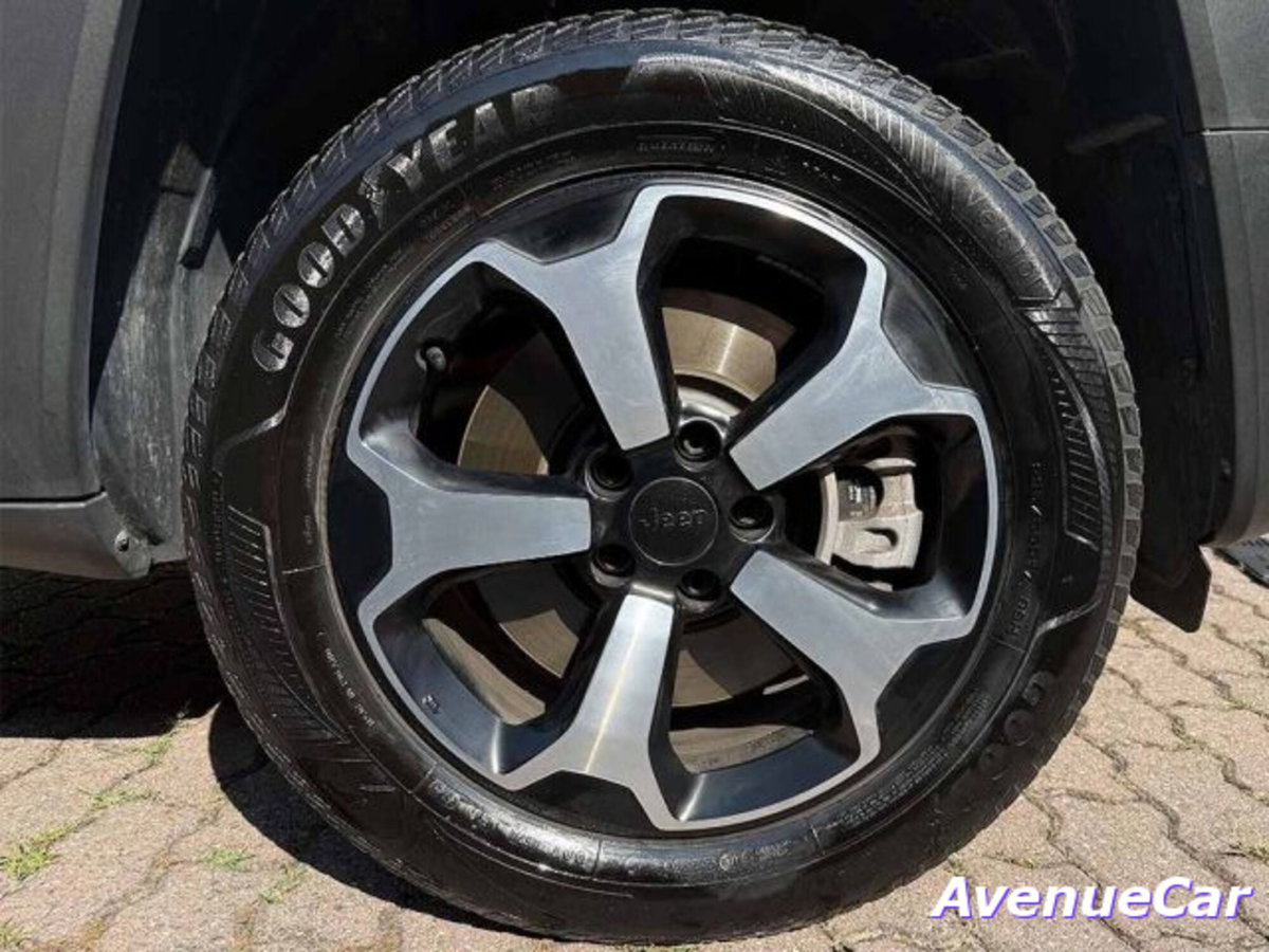 Jeep Renegade 1.3 T4 240CV PHEV 4xe AT6 Trailhawk (9)