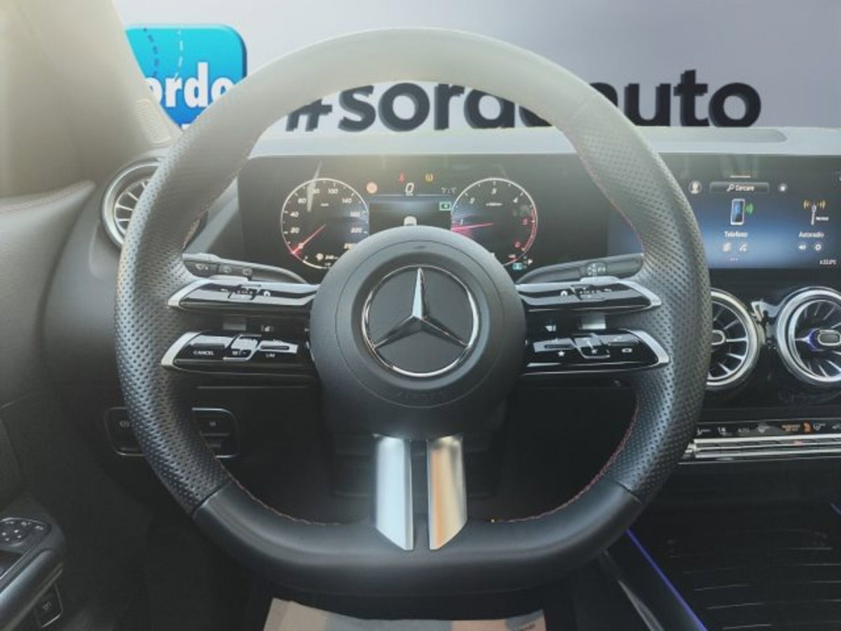 Mercedes-Benz GLA SUV 180 d AMG Line Premium Plus auto (15)