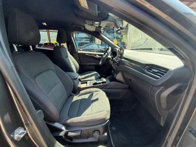 Ford Kuga 2.5 Full Hybrid 190 CV CVT 2WD ST-Line Design (10)