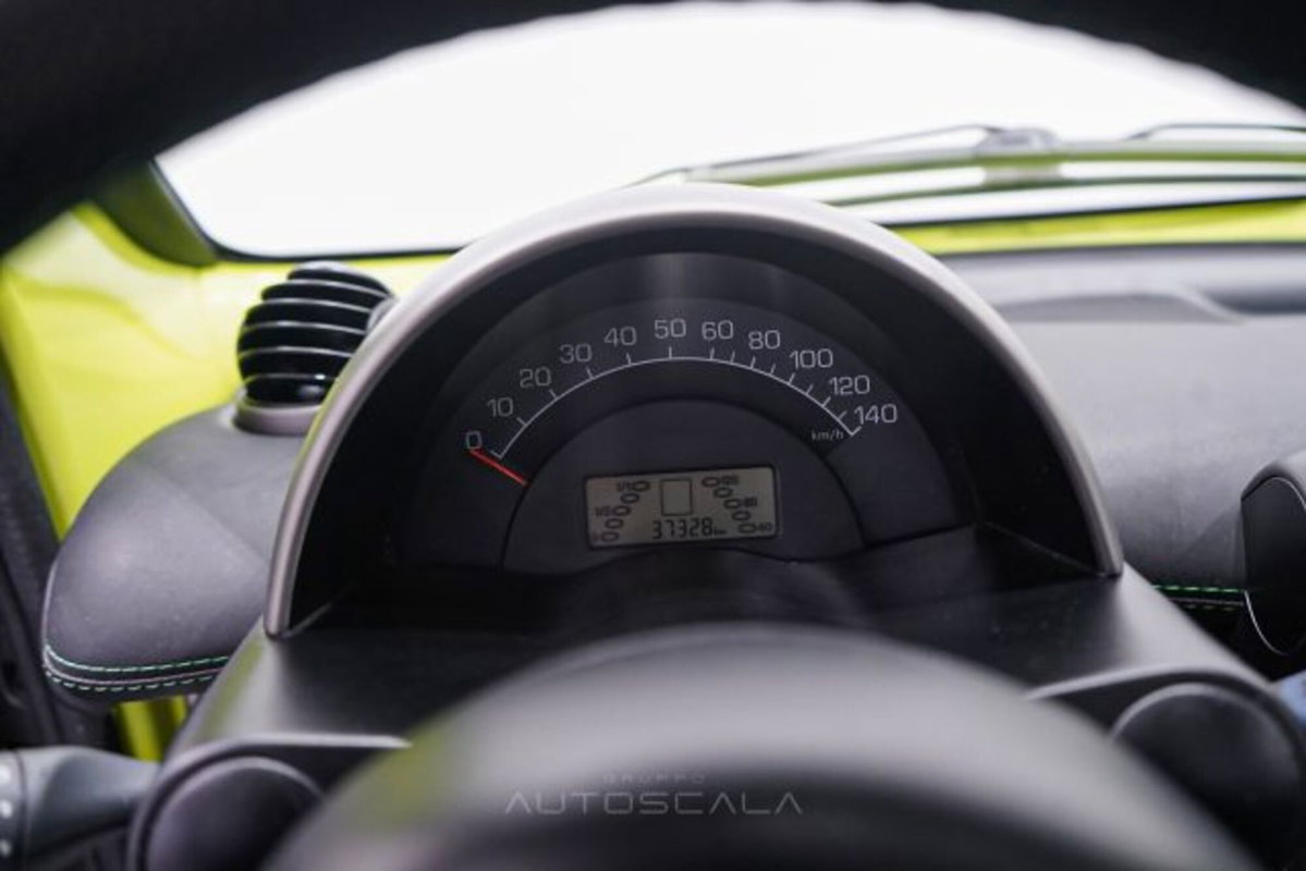 smart Fortwo 1000 45 kW MHD coupé pure (13)