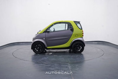 smart Fortwo 1000 45 kW MHD coupé pure (3)