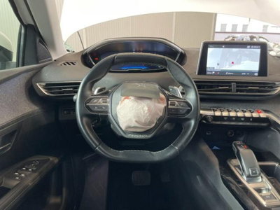 Peugeot 5008 BlueHDi 130 S&S EAT8 Allure (17)