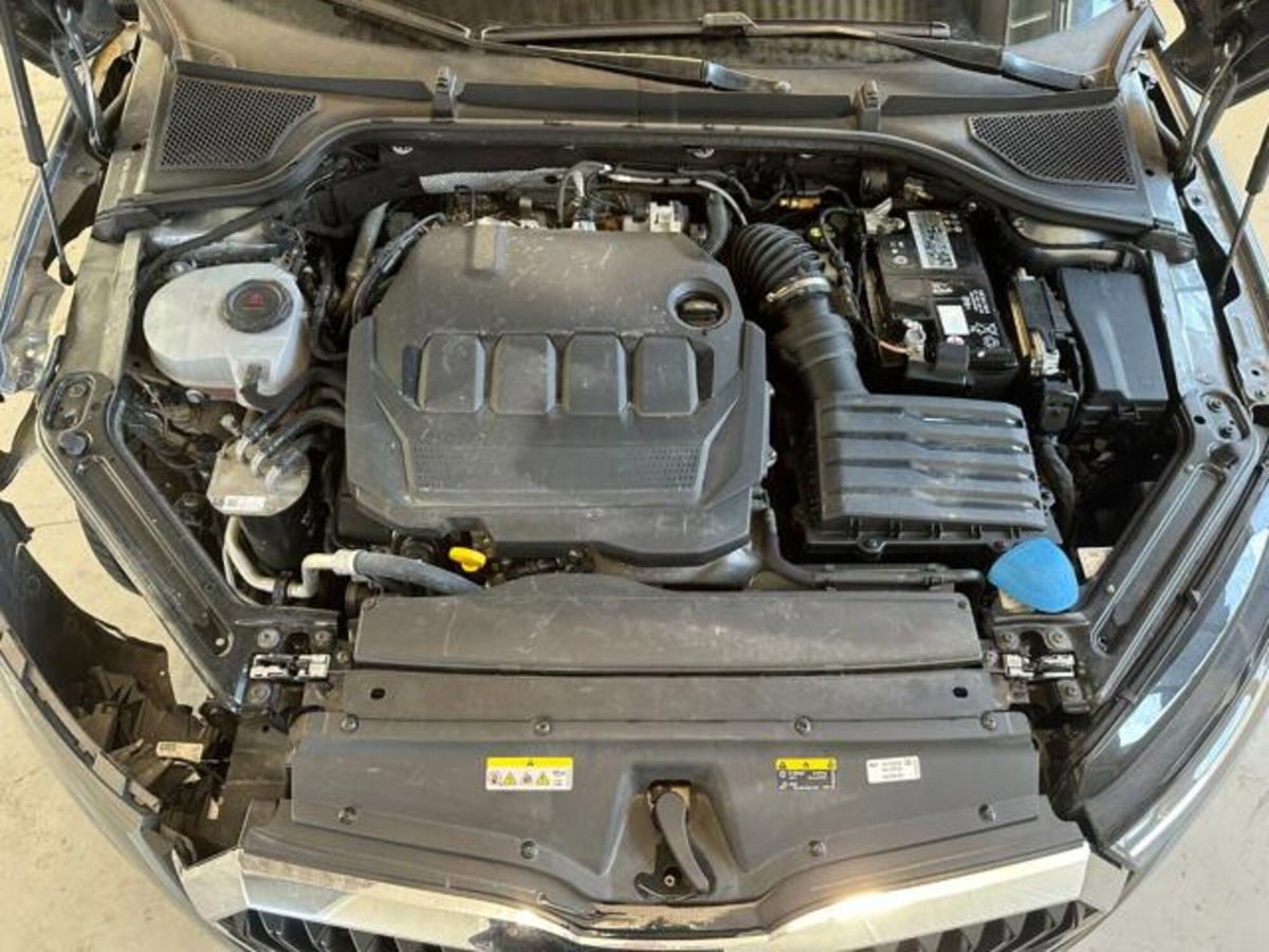 Skoda Octavia Station Wagon 2.0 TDI EVO SCR DSG Wagon Executive (11)