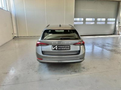 Skoda Octavia Station Wagon 2.0 TDI EVO SCR DSG Wagon Executive (6)