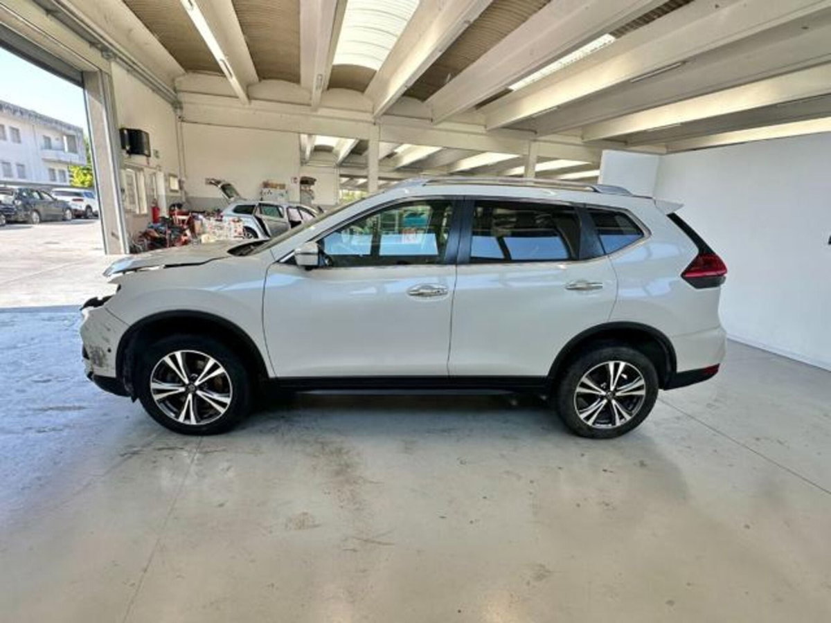 Nissan X-Trail dCi 150 2WD X-Tronic N-Connecta (4)