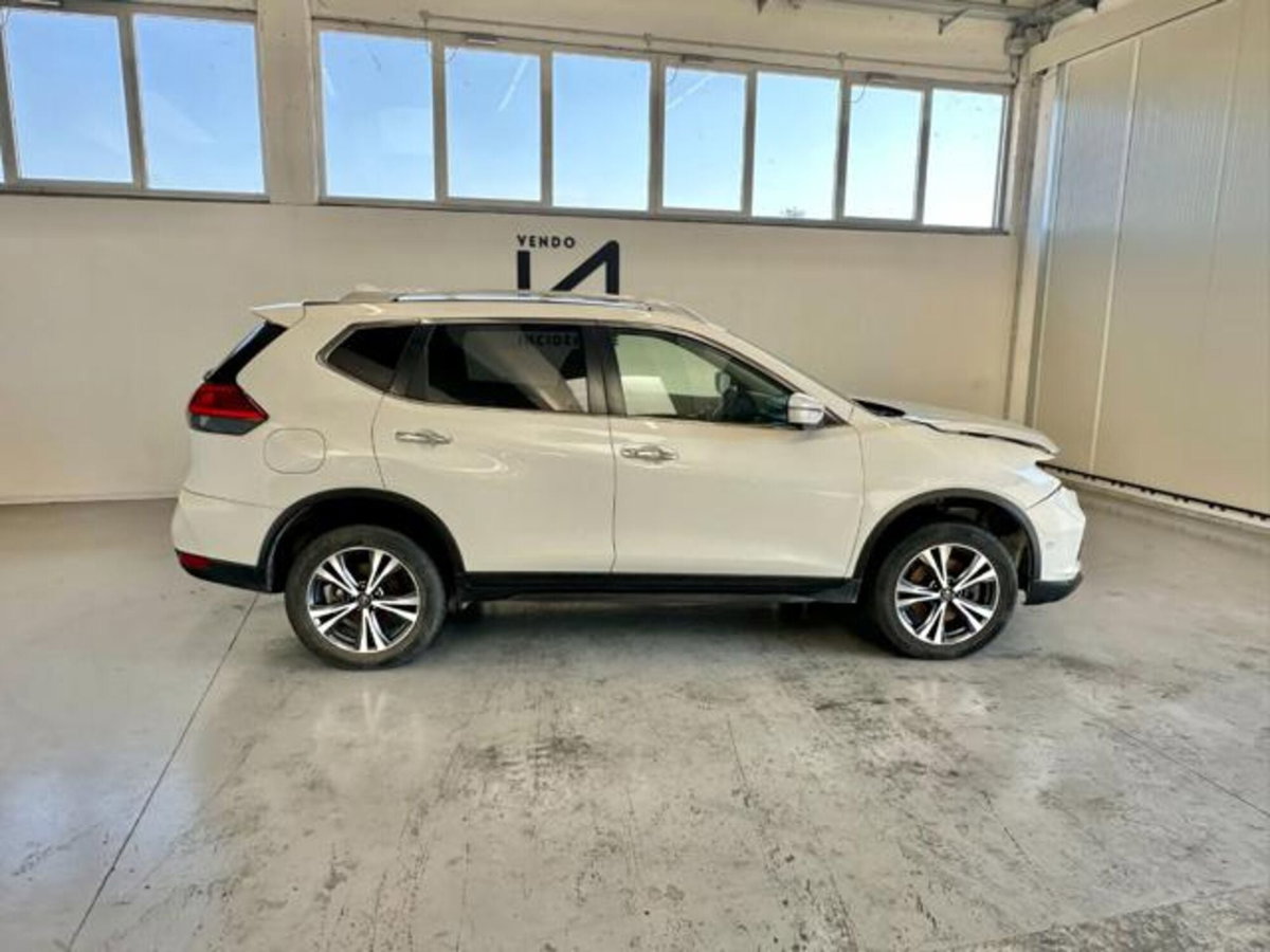 Nissan X-Trail dCi 150 2WD X-Tronic N-Connecta (8)