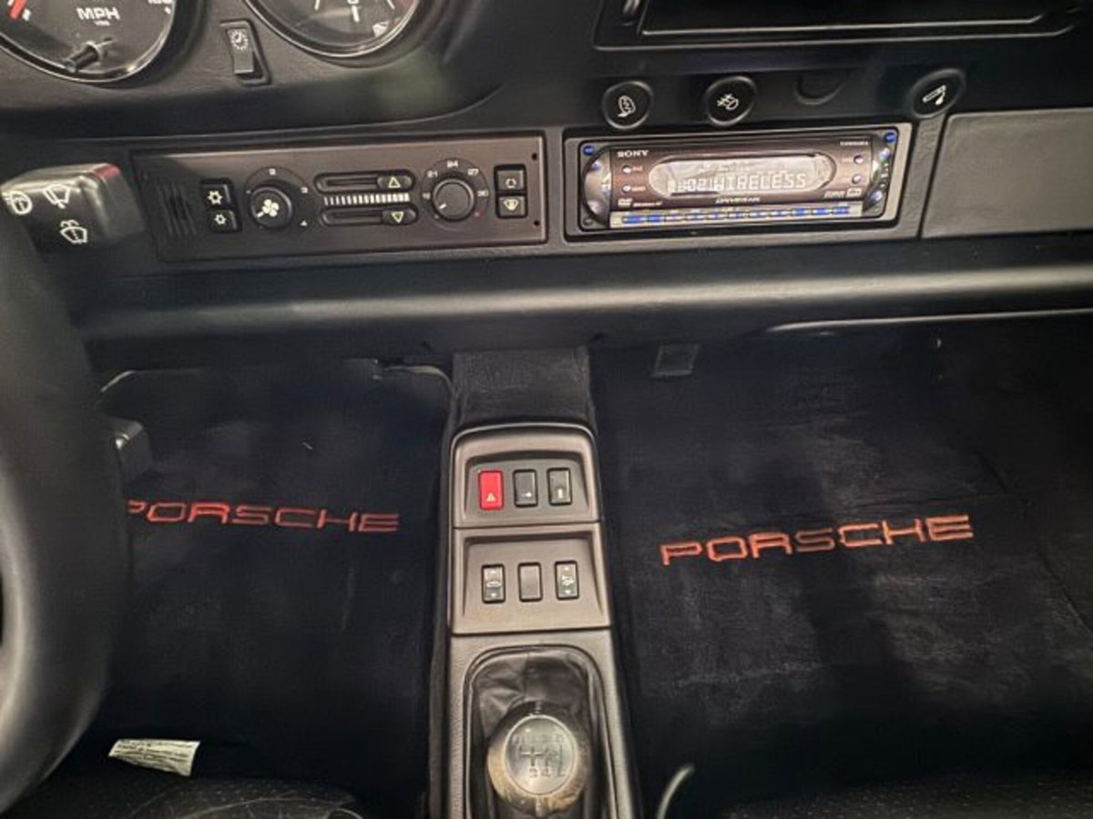Porsche 911 Cabrio Carrera cat (14)