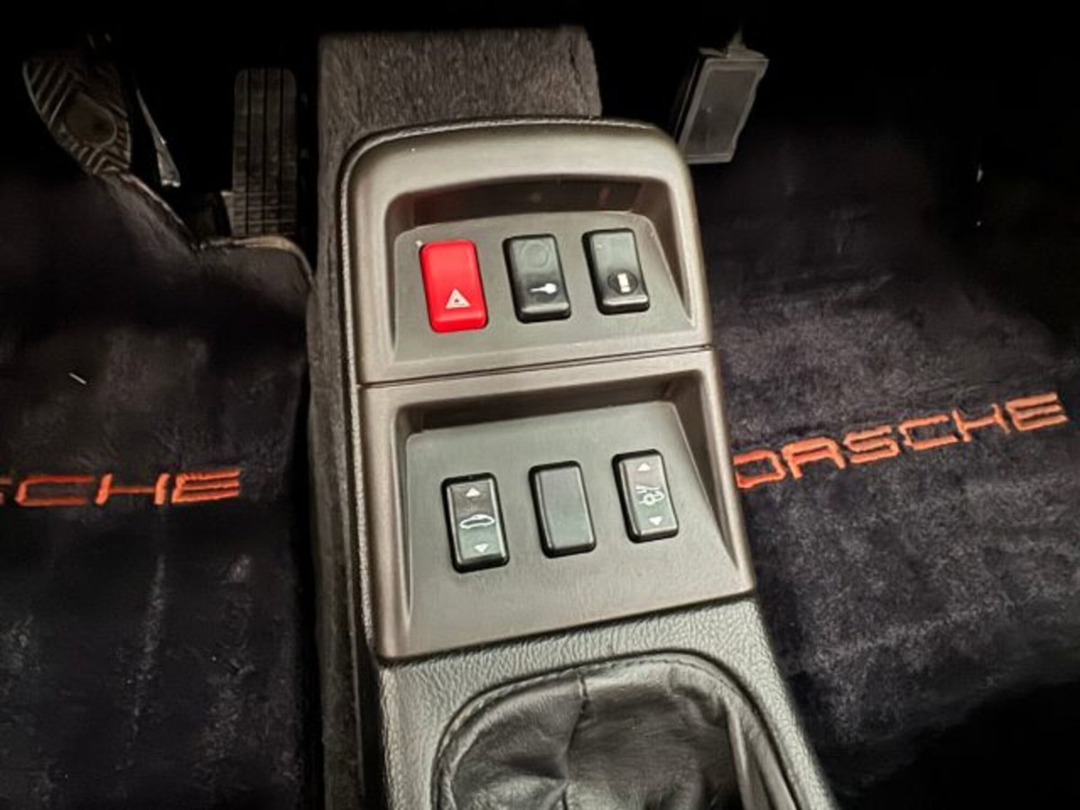 Porsche 911 Cabrio Carrera cat (15)