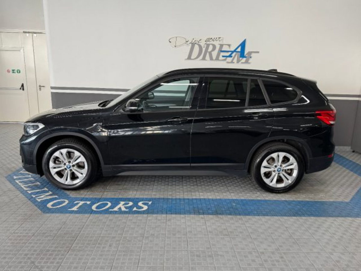 BMW X1 xDrive25e Business Advantage (7)